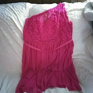 One shoulder knee length dress